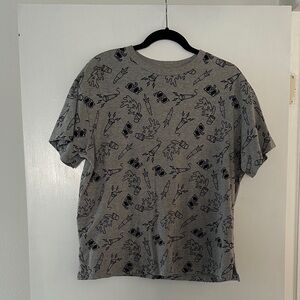 Gray Graphic Uniqlo T-Shirt Large
